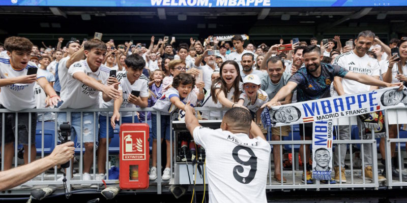 Mbappe thể hiện lòng chân thành đối với người hâm mộ Real Madrid